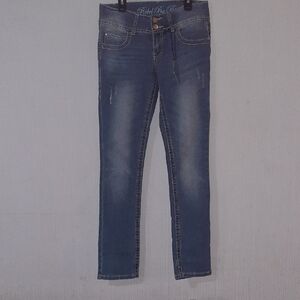 Chic Denim Skinny Jeans for Women